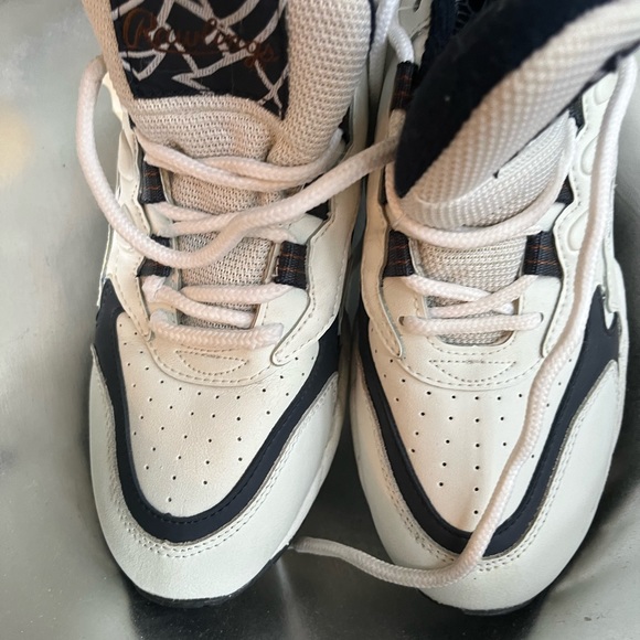 Vintage Rawlings all leather running shoes brand new with tags attached - Picture 8 of 17